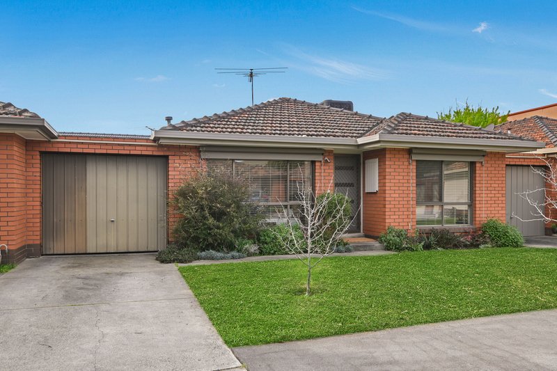 Photo - 2/165-169 Broadhurst Avenue, Reservoir VIC 3073 - Image 1