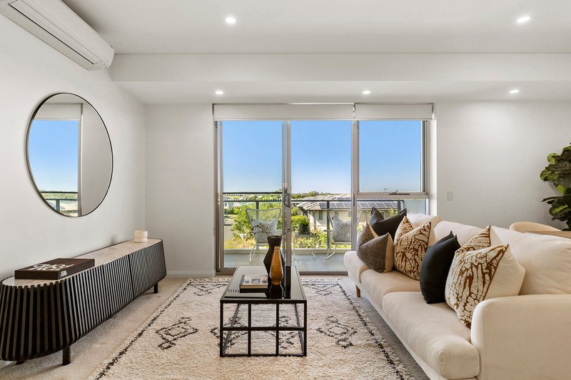 Photo - 216/68 Lumsden Avenue, North Kellyville NSW 2155 - Image 4
