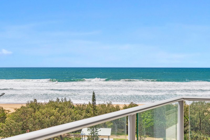 Photo - 21/67-71 Broadbeach Boulevard, Broadbeach QLD 4218 - Image 2