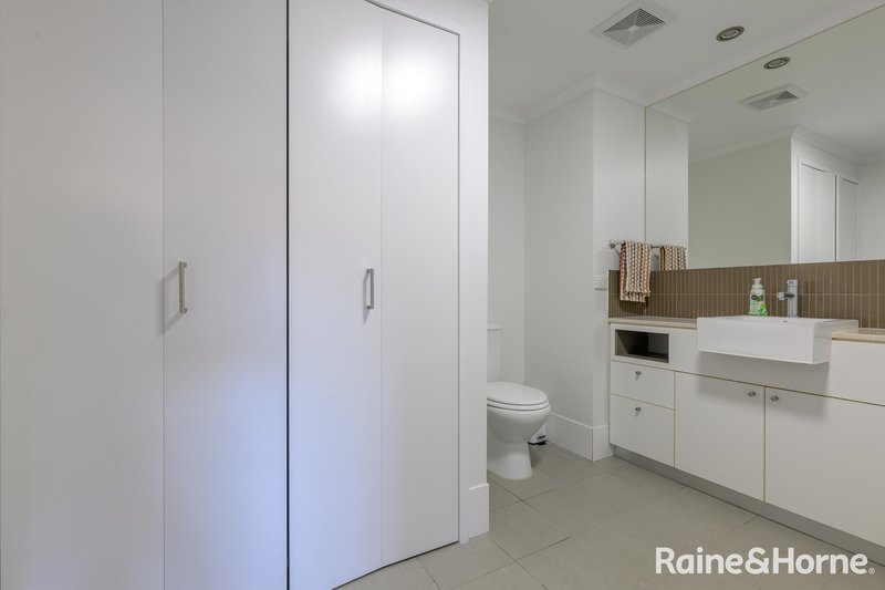 Photo - 216/75 Central Lane, Gladstone Central QLD 4680 - Image 13