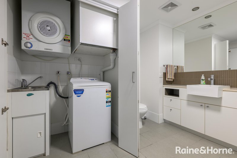 Photo - 216/75 Central Lane, Gladstone Central QLD 4680 - Image 14