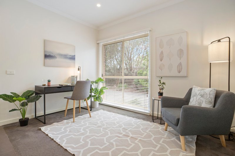 Photo - 2/168 Windermere Drive, Ferntree Gully VIC 3156 - Image 6