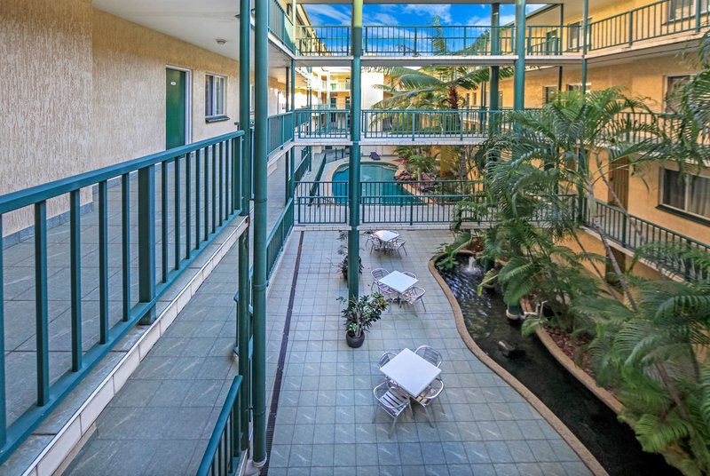 Photo - 216/81 Cavenagh Street, Darwin City NT 0800 - Image 11