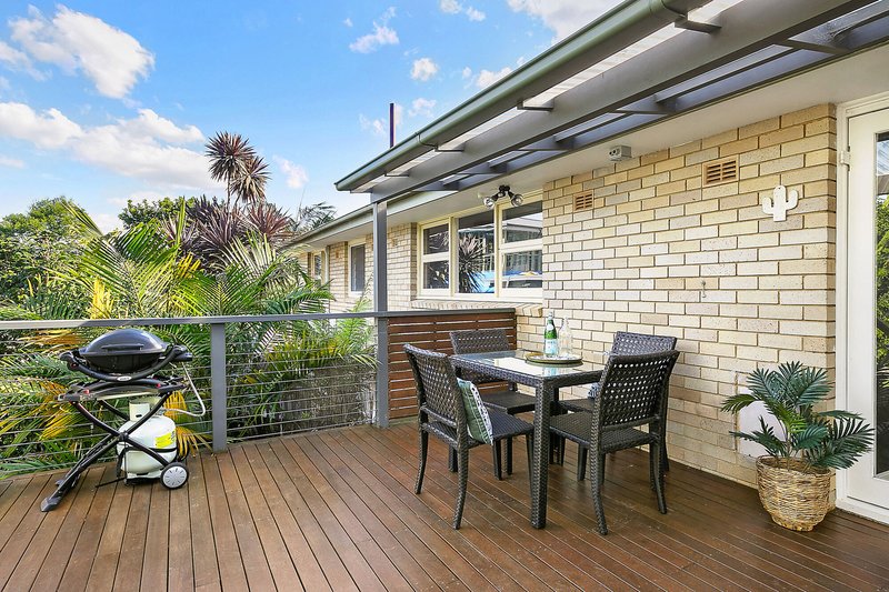 Photo - 2/16A Goondari Road, Allambie Heights NSW 2100 - Image 2