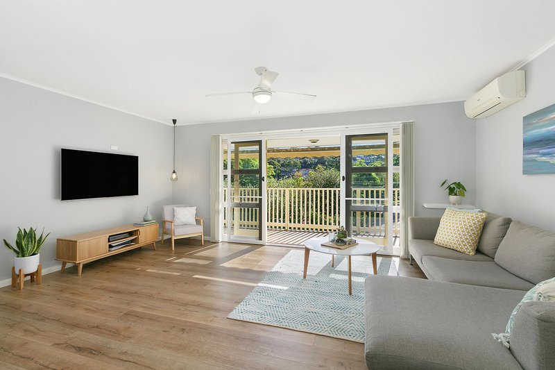 Photo - 2/16A Goondari Road, Allambie Heights NSW 2100 - Image 3