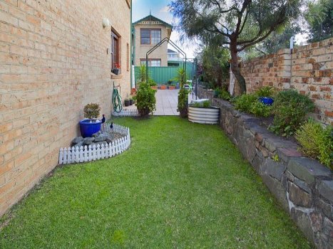 Photo - 2/16a Wollongong Street, Shellharbour NSW 2529 - Image 8