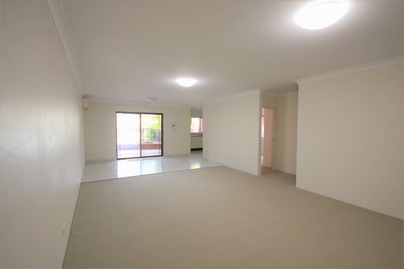 Photo - 21/7-13 Melanie Street, Bankstown NSW 2200 - Image 3