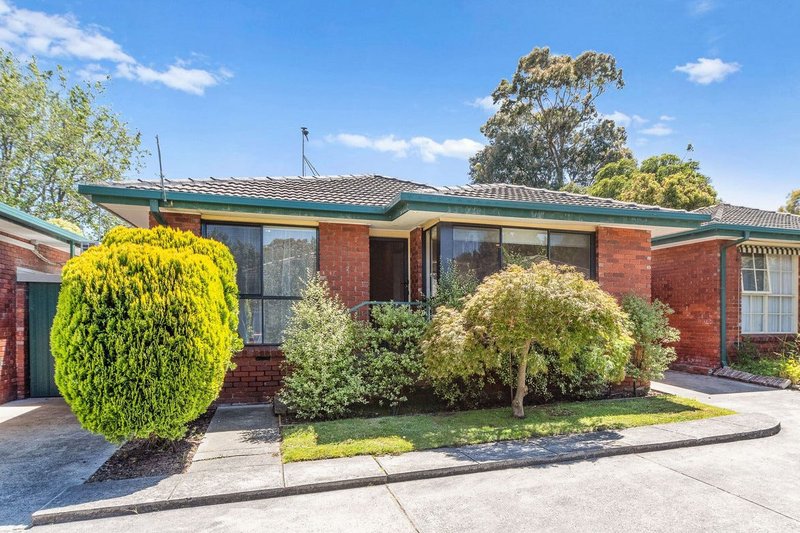 Photo - 2/17-21 Mount View Court, Frankston VIC 3199 - Image 1