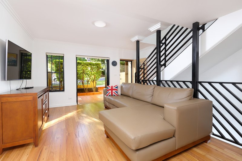 Photo - 2/17-21 Newman Street, Mortdale NSW 2223 - Image 3