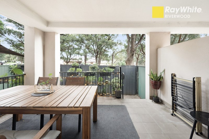 Photo - 2/17-21 Webb Street, Riverwood NSW 2210 - Image 3
