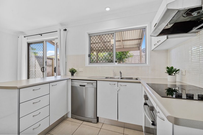 Photo - 2/17-27 Mulgrave Road, Marsden QLD 4132 - Image 4