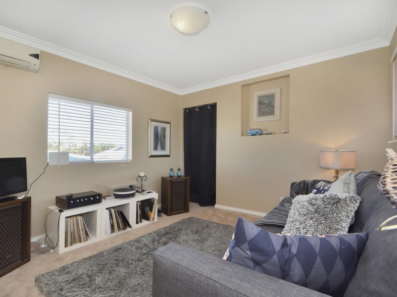 Photo - 217 Abbett Street, Scarborough WA 6019 - Image 17