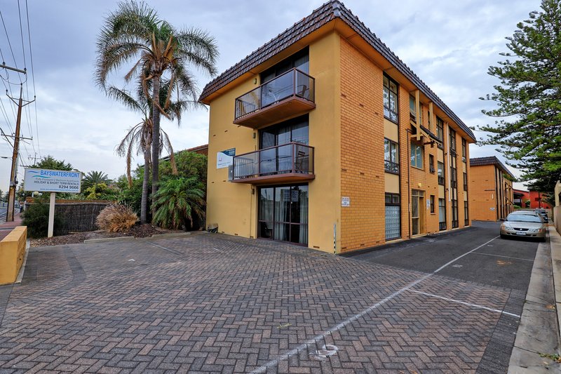 2/17 Adelphi Terrace, Glenelg North SA 5045