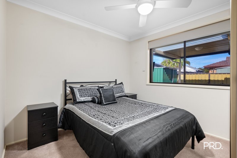 Photo - 2/17 Algie Crescent, Kingswood NSW 2747 - Image 10