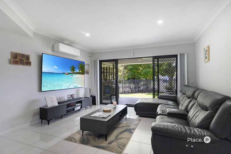 Photo - 2/17 Astley Parade, North Lakes QLD 4509 - Image 4