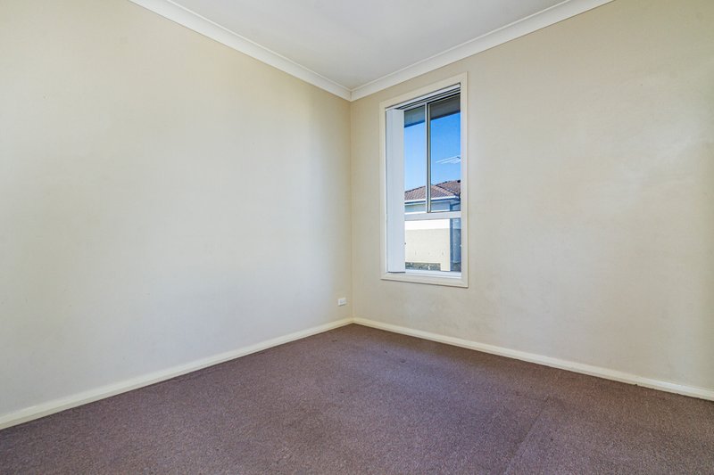 Photo - 2/17 Beatrice Street, Rooty Hill NSW 2766 - Image 4