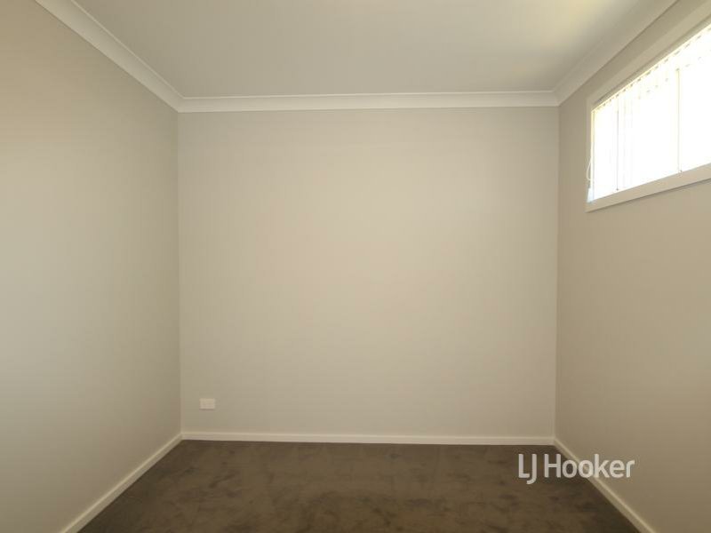 Photo - 2/17 Bexhill Avenue, Sussex Inlet NSW 2540 - Image 8