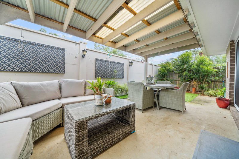 Photo - 2/17 Blackbird Street, Beenleigh QLD 4207 - Image 10