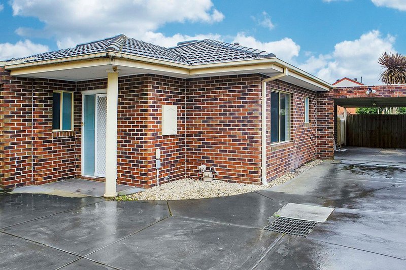 2/17 Boyd Street, Dandenong North VIC 3175