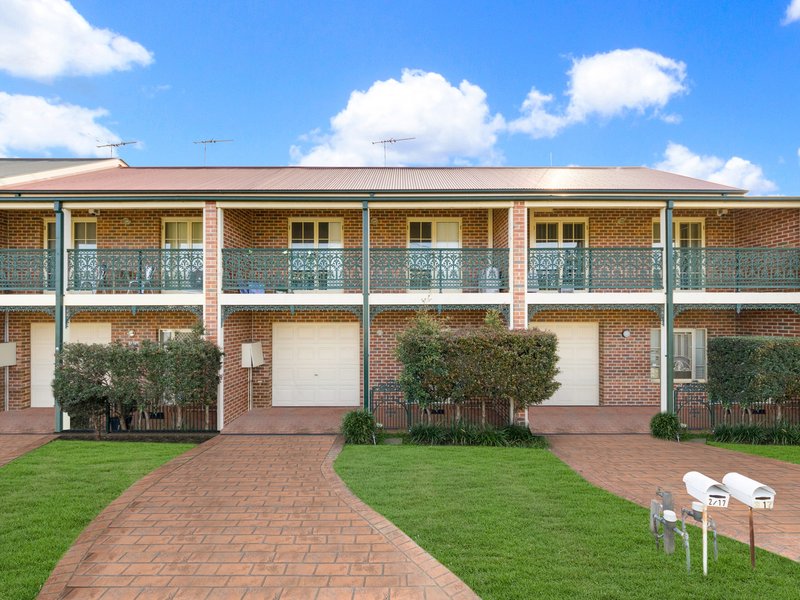 2/17 Brenda Street, Ingleburn NSW 2565