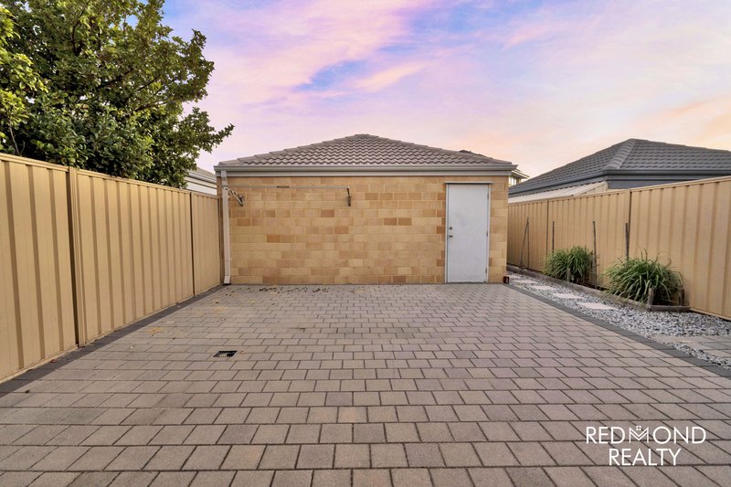 Photo - 217 Camborne Parkway, Butler WA 6036 - Image 17