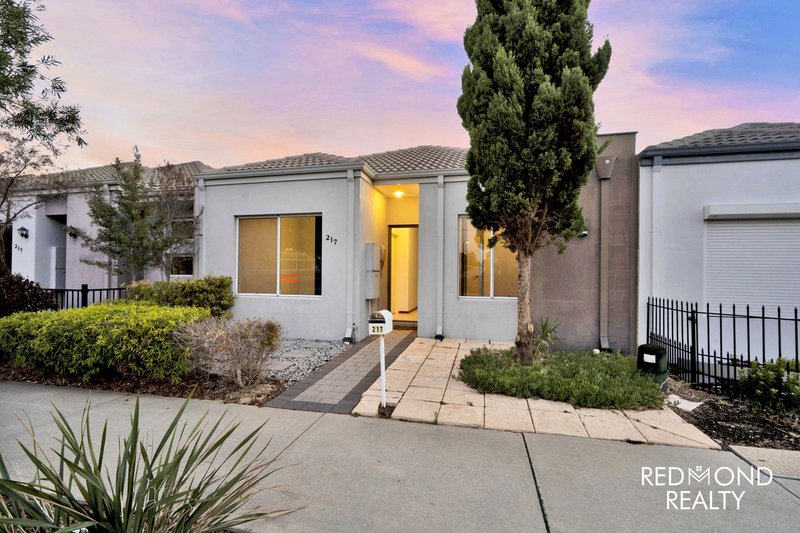 Photo - 217 Camborne Parkway, Butler WA 6036 - Image 18