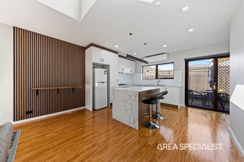 Photo - 2/17 Cameron Way, Pakenham VIC 3810 - Image 14