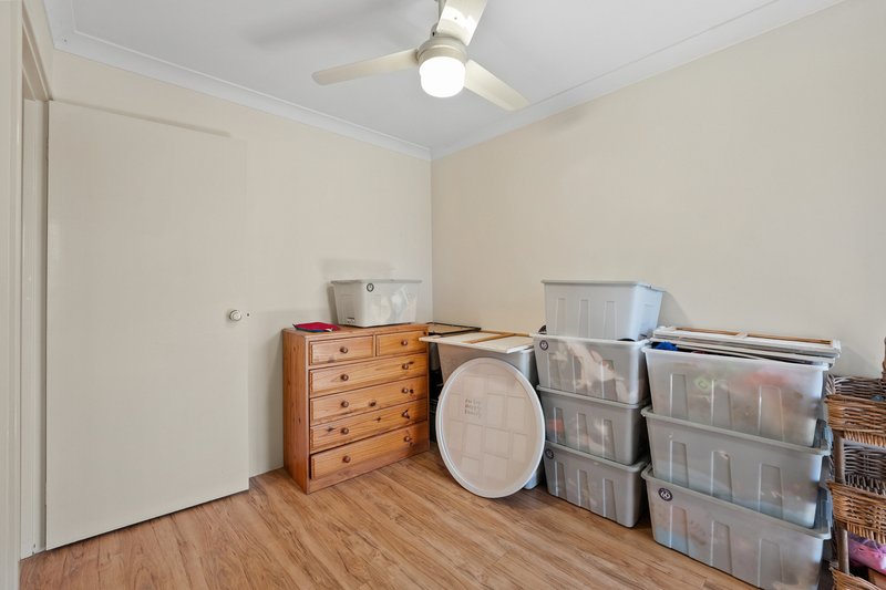 Photo - 2/17 Casilda Place, Cooloongup WA 6168 - Image 23
