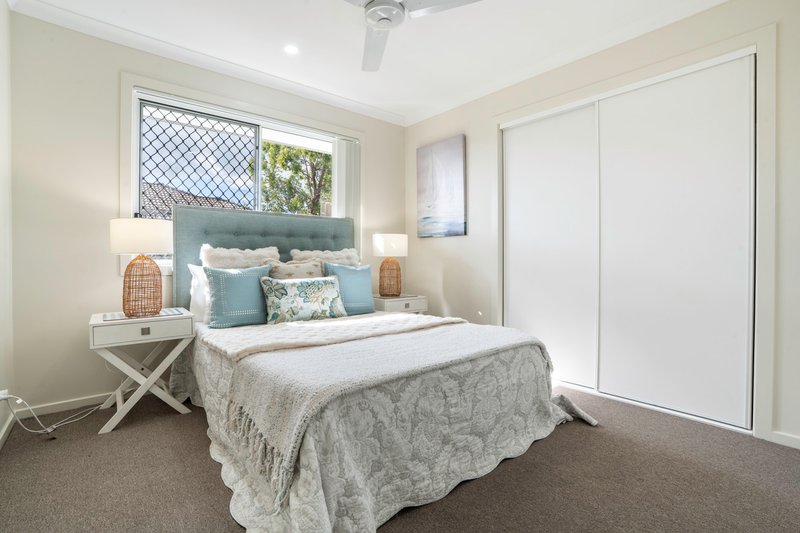 Photo - 217 Cedar Road, Redbank Plains QLD 4301 - Image 9