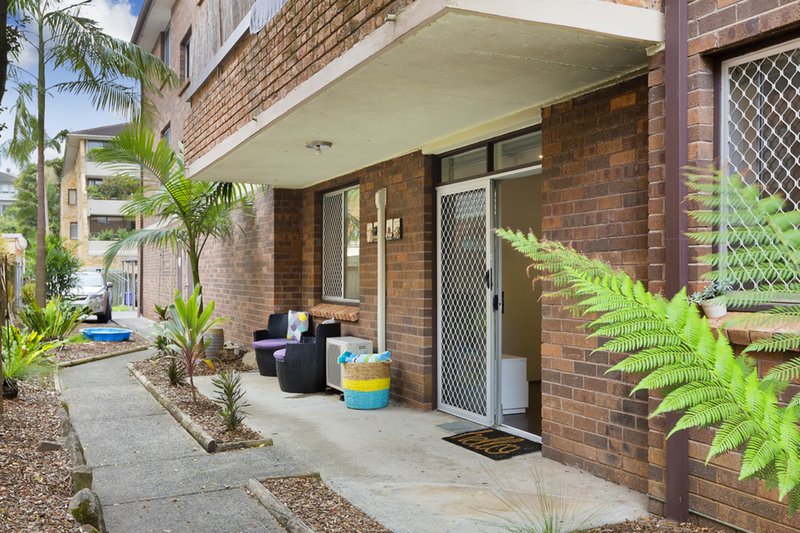 Photo - 2/17 Clarke Street, Narrabeen NSW 2101 - Image 4