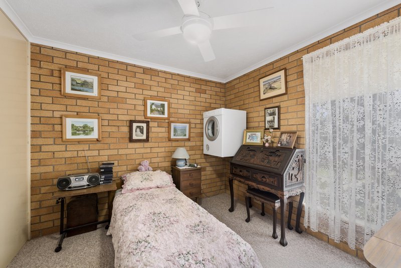 Photo - 2/17 Corambara Crescent, Toormina NSW 2452 - Image 5