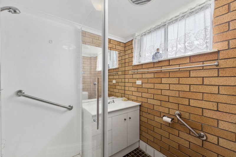 Photo - 2/17 Corambara Crescent, Toormina NSW 2452 - Image 6