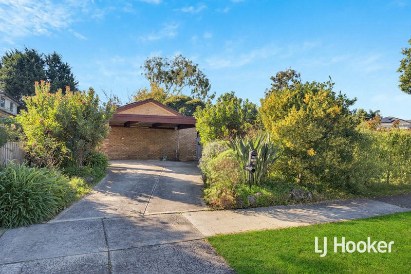 Photo - 217 Dandelion Drive, Rowville VIC 3178 - Image 10