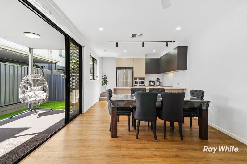 Photo - 21/7 Delonix Place, Eight Mile Plains QLD 4113 - Image 12