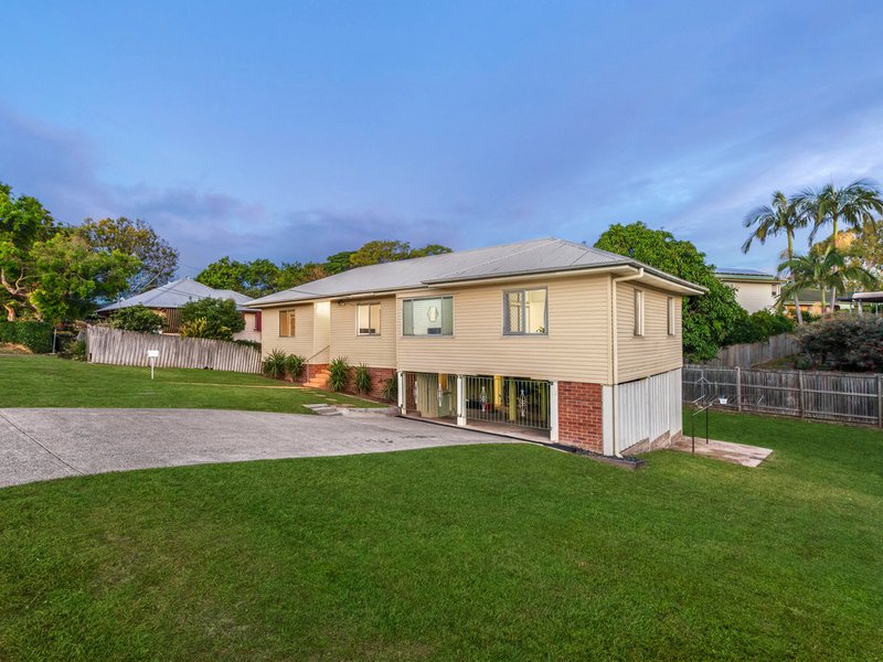 217 Edinburgh Castle Road, Wavell Heights QLD 4012