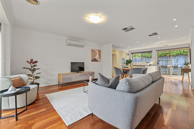 Photo - 2/17 Elizabeth Street, Bentleigh East VIC 3165 - Image 7