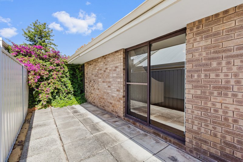 Photo - 2/17 Fitzroy Road, Rivervale WA 6103 - Image 23