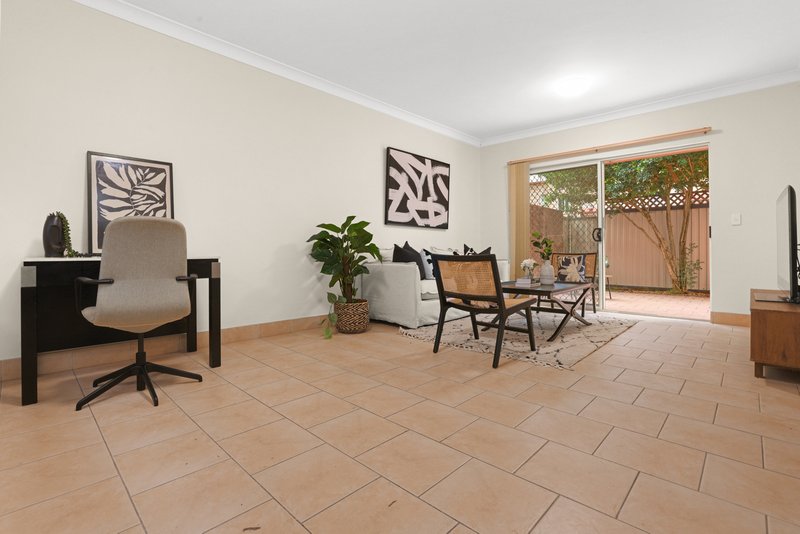 Photo - 2/17 Graham Road, Narwee NSW 2209 - Image 8