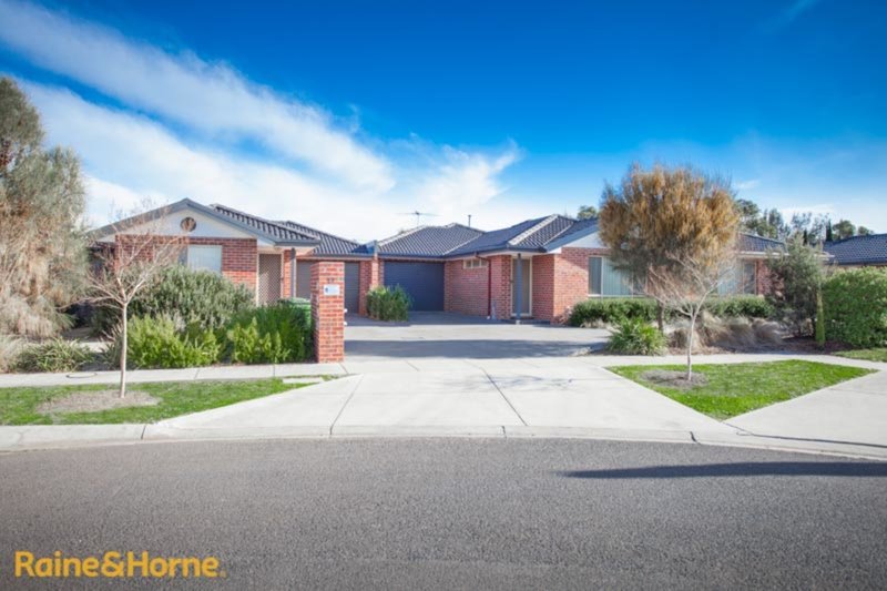 Photo - 2/17 Grout Court, Sunbury VIC 3429 - Image 17