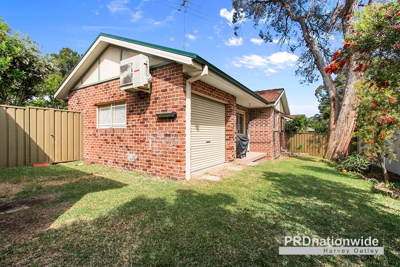 Photo - 2/17 Gungah Bay Road, Oatley NSW 2223 - Image 6