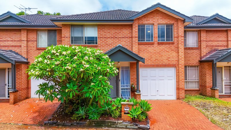 2/17 Hollingsford Crescent, Carrington NSW 2294