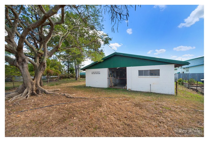 Photo - 217 Lakes Creek Road, Berserker QLD 4701 - Image 4