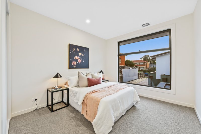 Photo - 2/17 Ling Court, Mulgrave VIC 3170 - Image 9