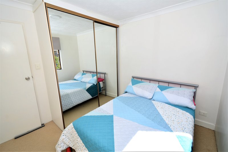 Photo - 2/17 Mcmaster Street, Nundah QLD 4012 - Image 5