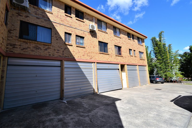 Photo - 2/17 Mcmaster Street, Nundah QLD 4012 - Image 8