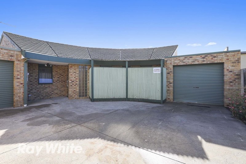 2/17 Merlin Crescent, Corio VIC 3214