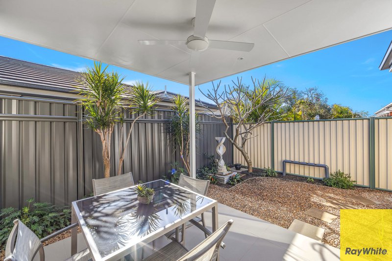 Photo - 2/17 Nowack Avenue, Umina Beach NSW 2257 - Image 8