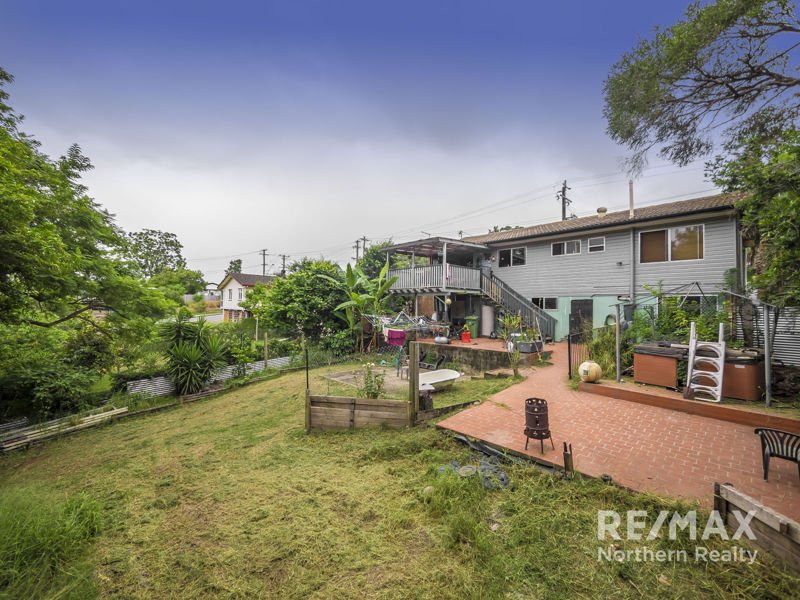 Photo - 217 Patricks Road, Ferny Hills QLD 4055 - Image 5