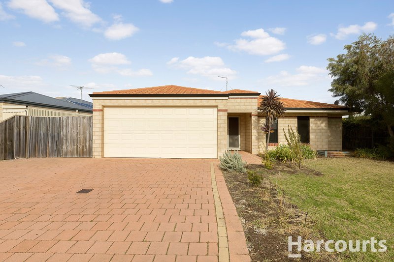 Photo - 217 Peelwood Parade, Halls Head WA 6210 - Image 2