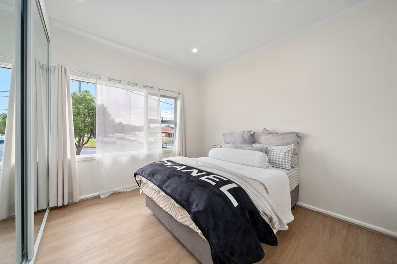 Photo - 217 Polding Street, Fairfield West NSW 2165 - Image 4